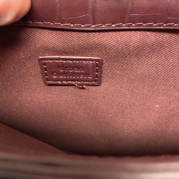 Urban Outfitters Cranberry Flat shoulder bag Crossbody - Picture 6 of 9